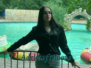 adelesafronova Maxi Top Sexe