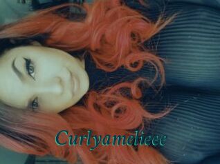 Curlyamelieee