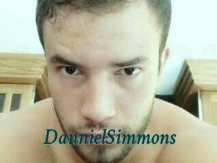 Danniel_Simmons