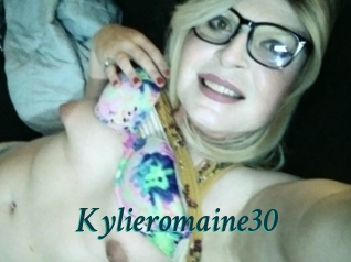 Kylieromaine30