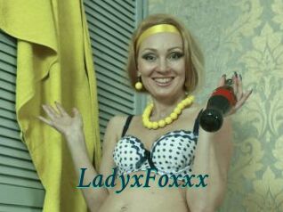 LadyxFoxxx