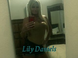 Lily_Daniels