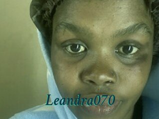 Leandra070