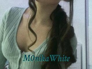 M0nikaWhite