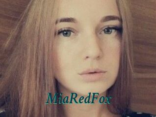 MiaRedFox