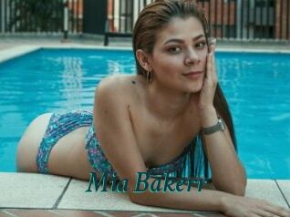 Mia_Bakerr