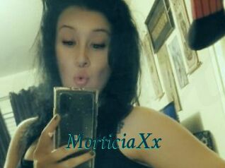 MorticiaXx