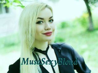 MusaSexyBlond