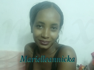 marielleannicka Maxi Top Sexe