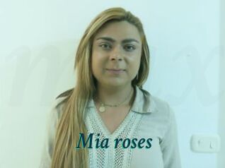 Mia_roses