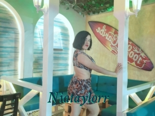 Niataylorr