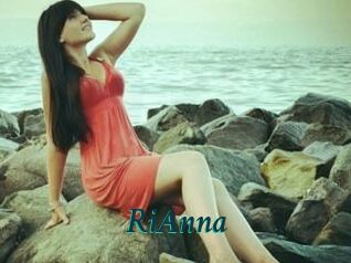 Ri_Anna