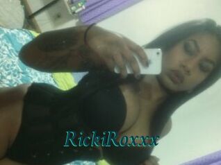 RickiRoxxx