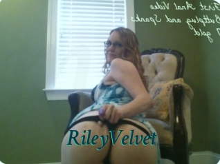 RileyVelvet