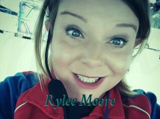 Rylee_Moore