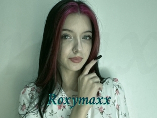 Roxymaxx