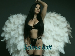 Selena_hott