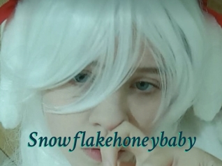 Snowflakehoneybaby